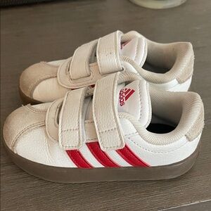Adidas Kids Sneakers - White with Red Stripes